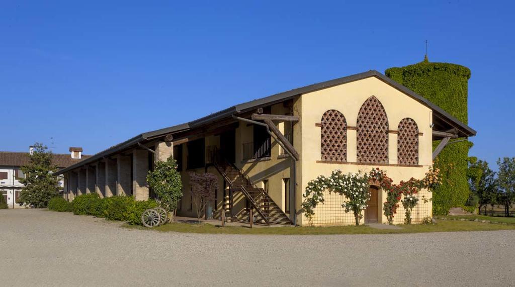 帕维亚 Agriturismo Cascina Marzana酒店 外观 照片