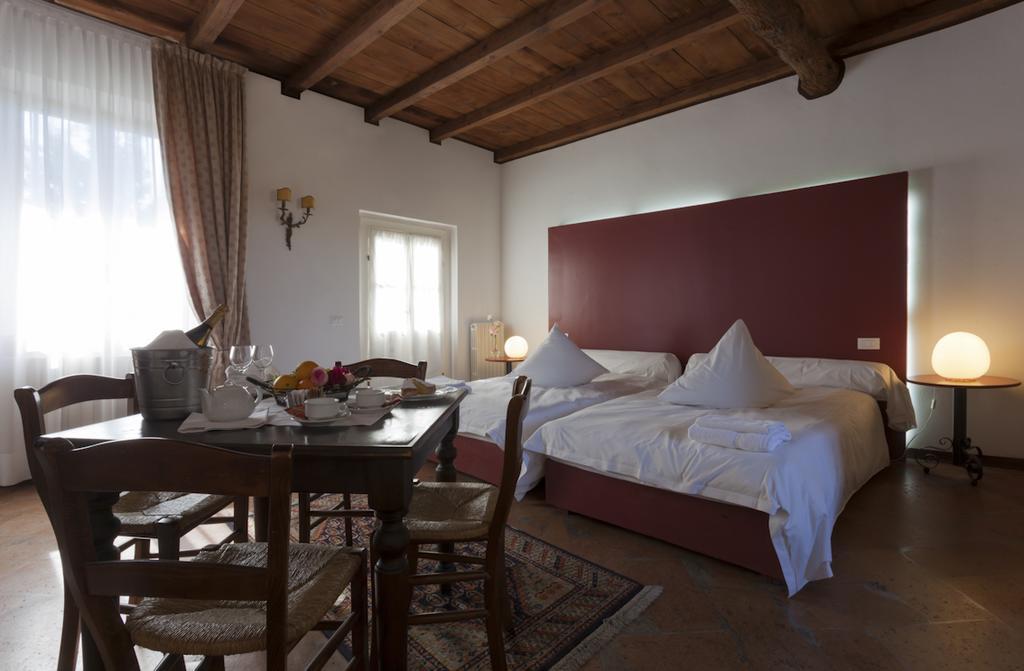 帕维亚 Agriturismo Cascina Marzana酒店 外观 照片